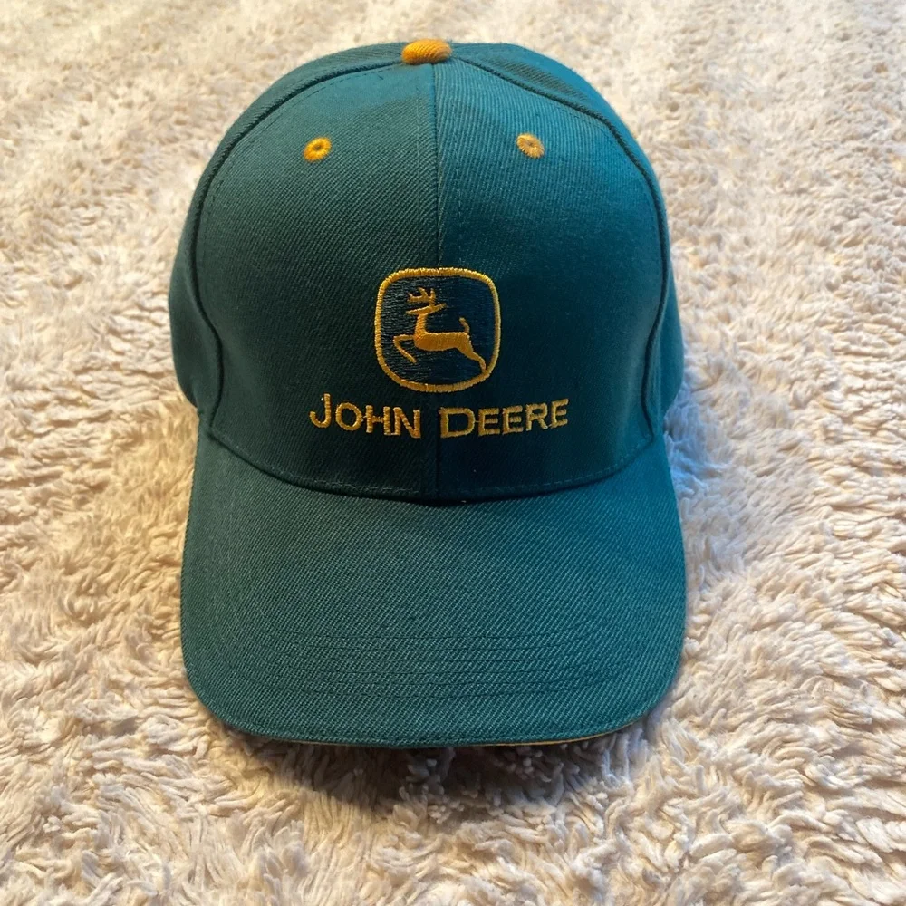 John Deere: Green and Yellow Hat - Picture 14 of 16